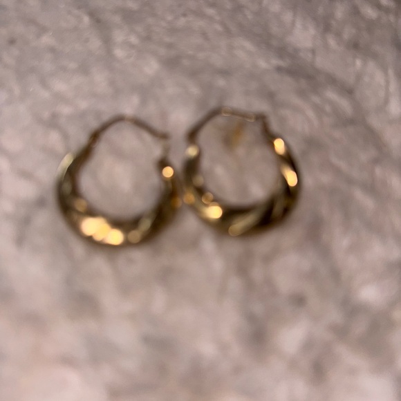 Jewelry bundle - Picture 5 of 16